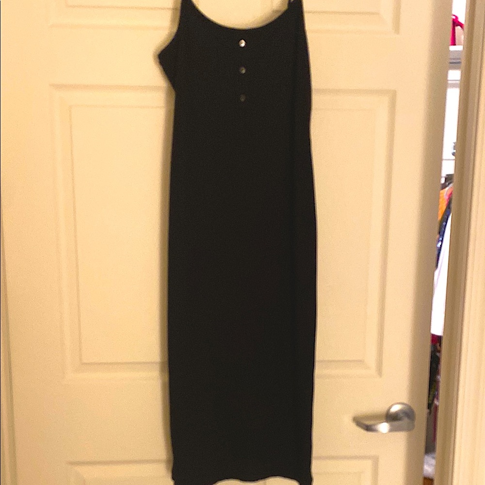 Elegant Black Sleeveless Dress
